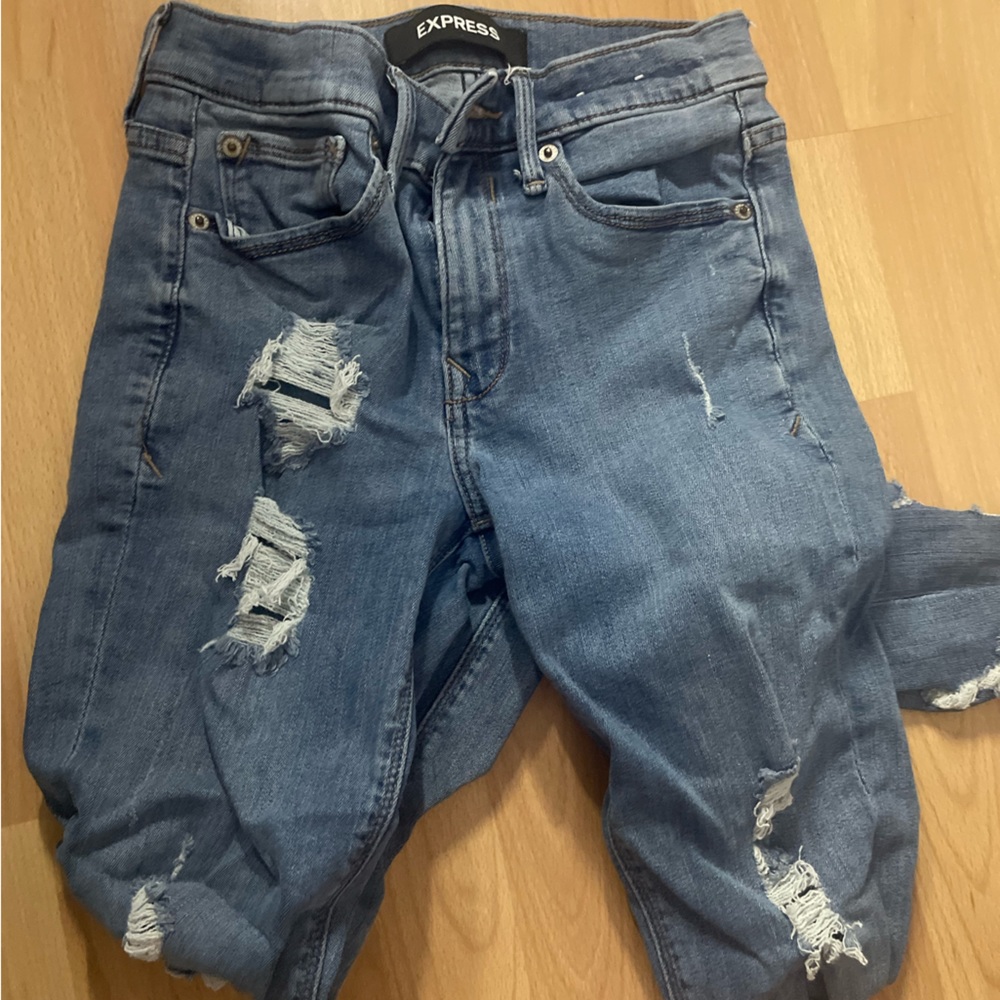 Express Ripped Skinny Jeans Light Wash